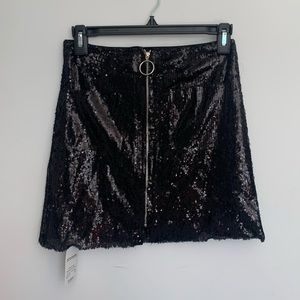 SEQUIN MINI SKIRT